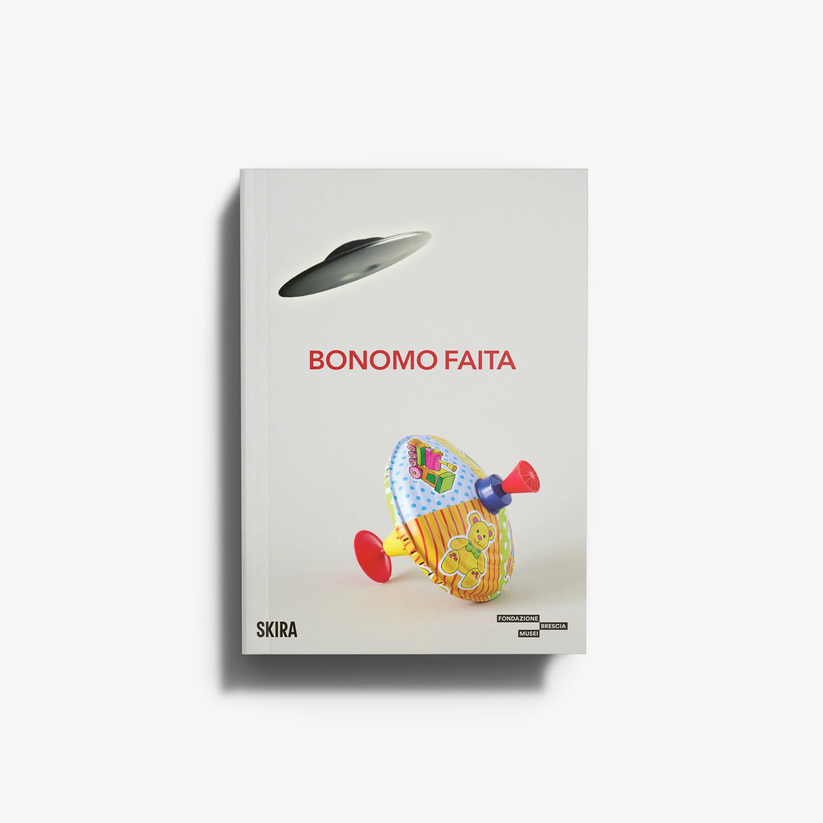 Contemporary art monograph in white with black abstract oval cover, Skira Arte, monografia d'arte contemporanea