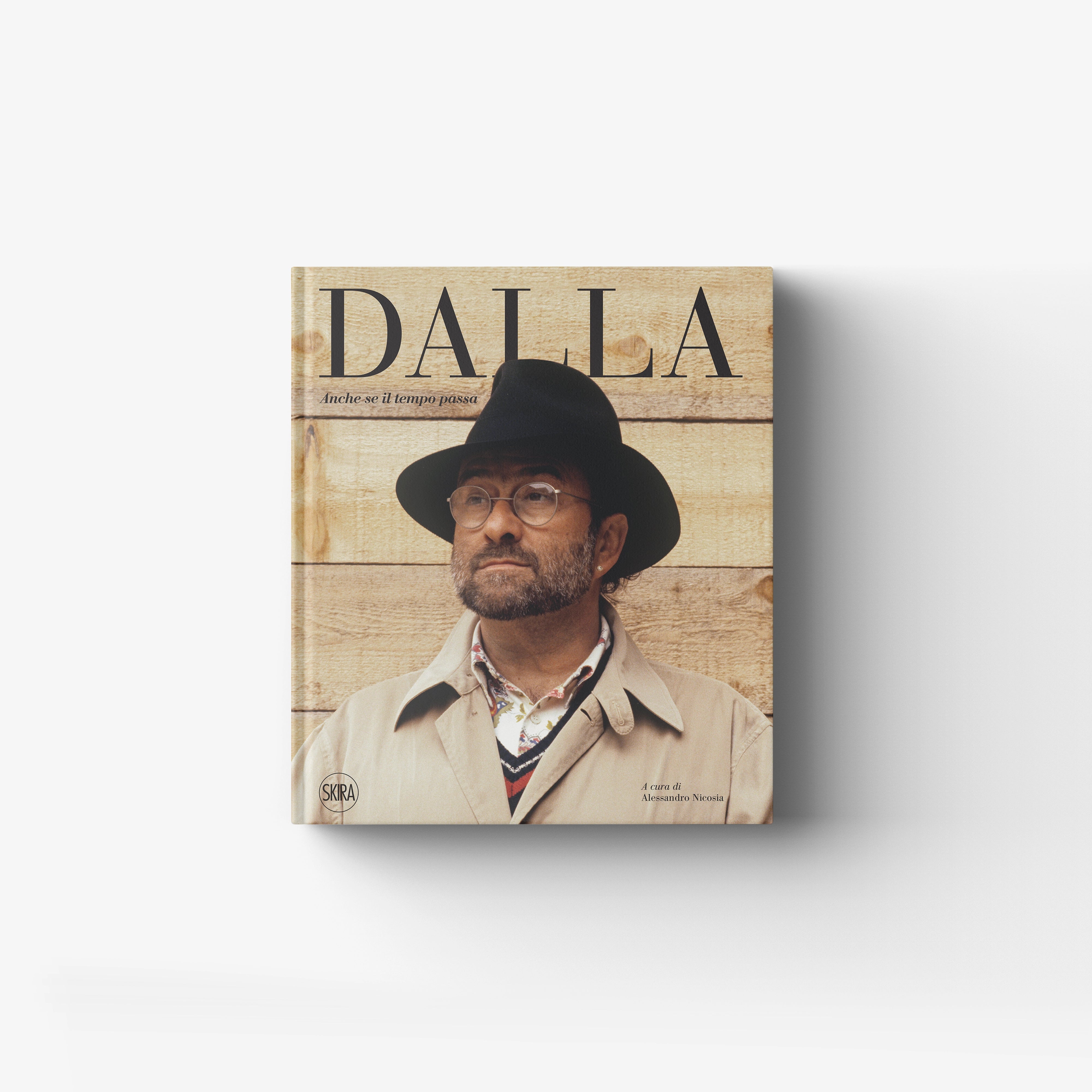 Monografia d'arte su Lucio Dalla by Skira Arte, illustrated book format with biographical and artistic content