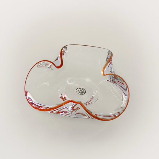 Stylish glass tray Touch of red